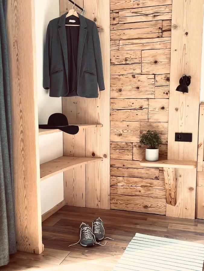 Pension Kreuzeck - Dein Gluecksplatz Am Lech Вайсенбах ам Лех Екстериор снимка