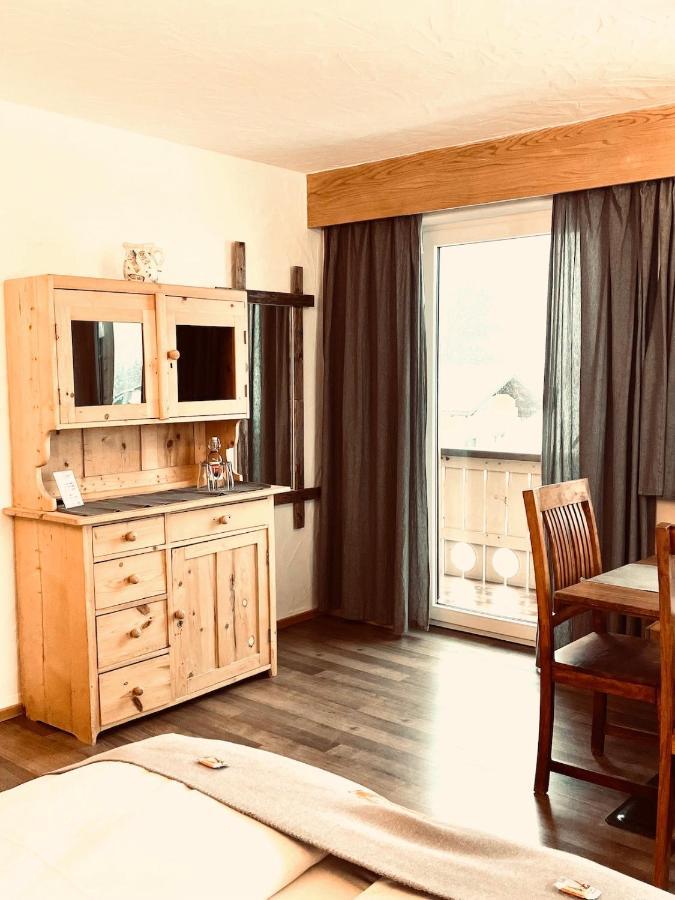 Pension Kreuzeck - Dein Gluecksplatz Am Lech Вайсенбах ам Лех Екстериор снимка